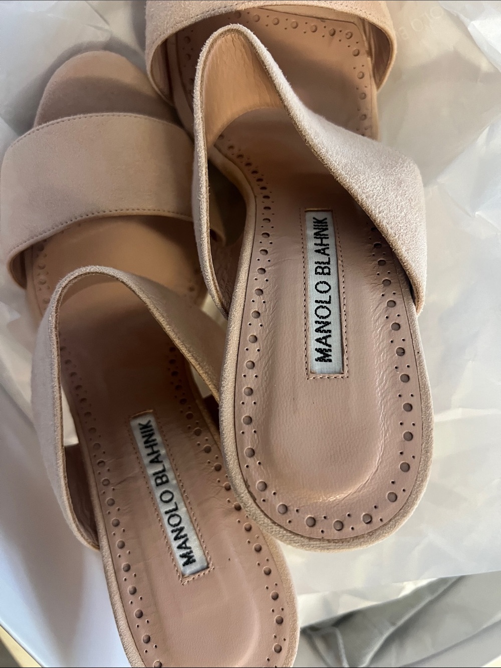 Manolo Blahnik Blush Suede Double-Band Slide Mules - Picture 4 of 5